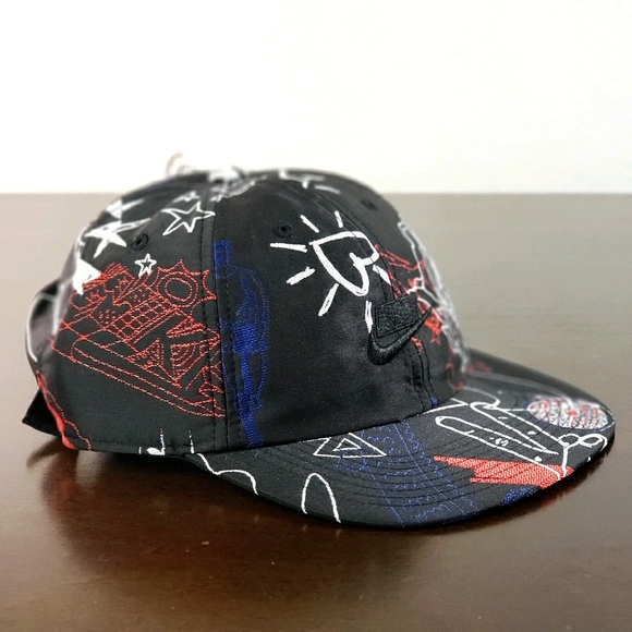 Nike Accessories - Nike Heritage 86 DOODLES Womens Adjustable Cap Hat